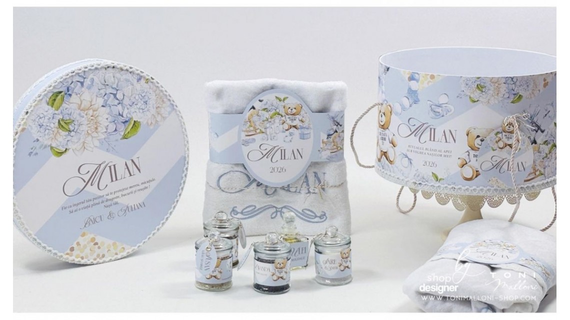 Set prima băiță după botez băiat cu ursuleți Moschino Toy Ritualul blând al apei 17